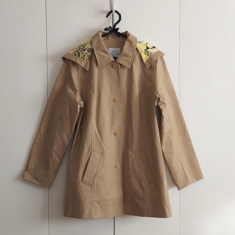 Isaac Mizrahi Live Tan Button Front Hooded Walking Coat Trench Coat Size 8